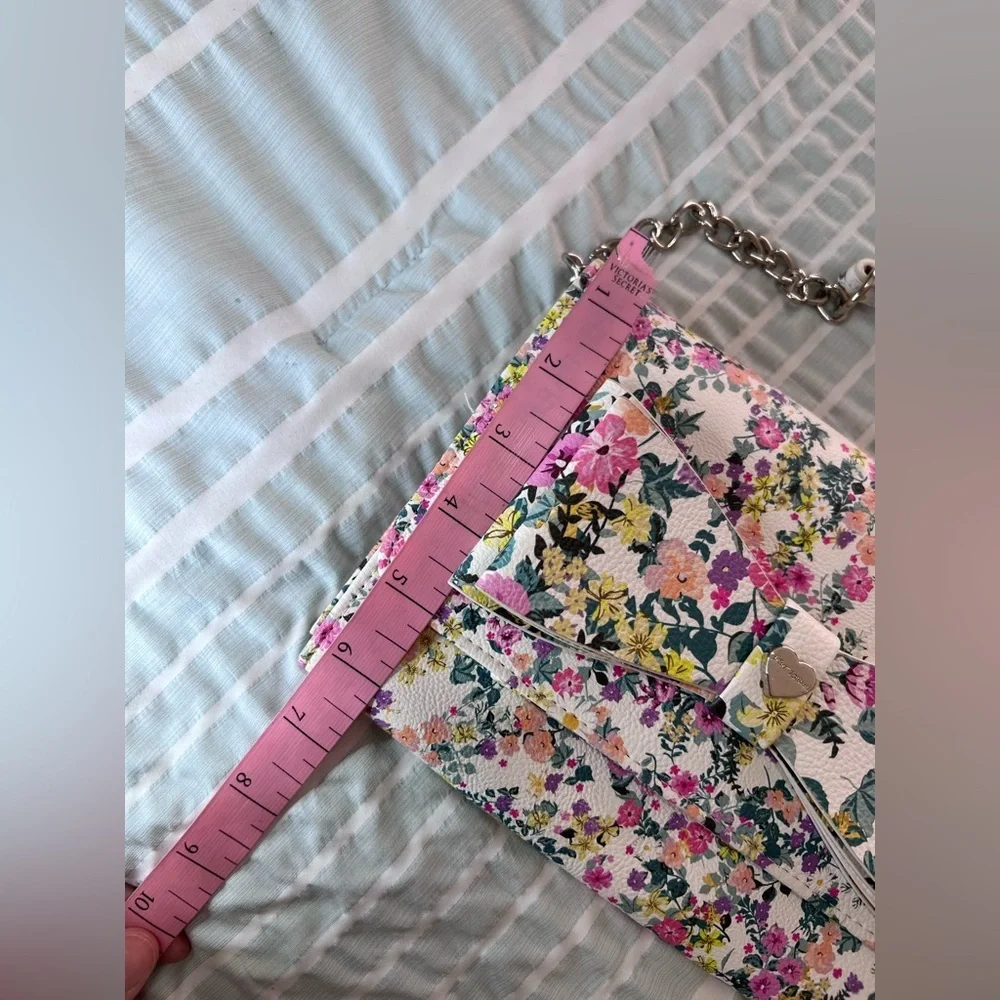 Betsey Johnson Floral Crossbody Bag.